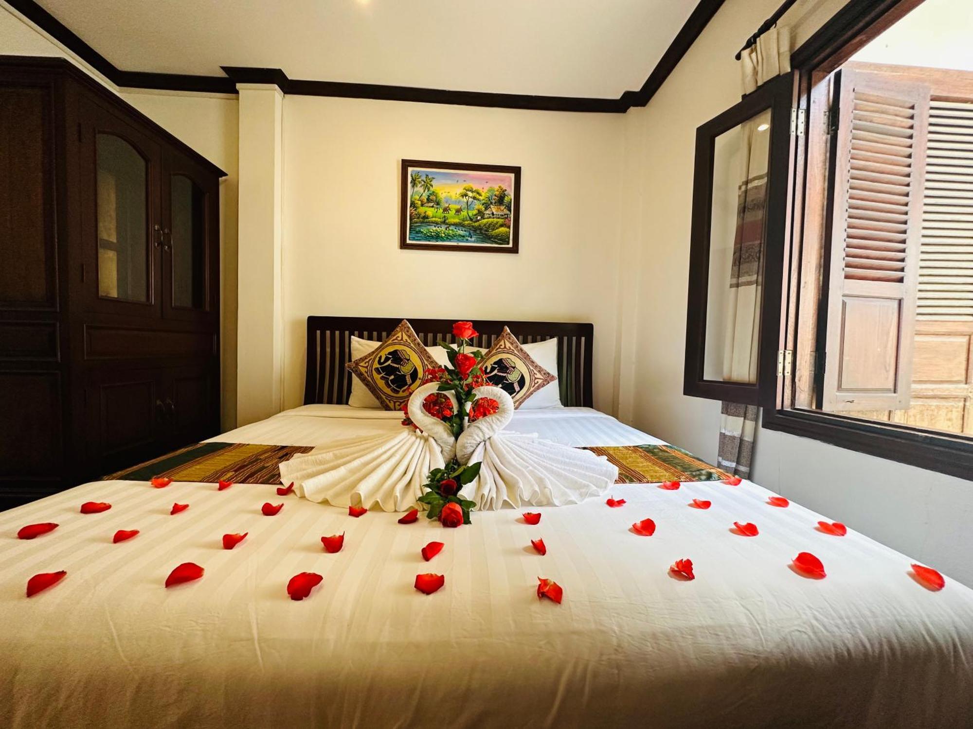 Thatsaphone Hotel Luang Prabang Luaran gambar