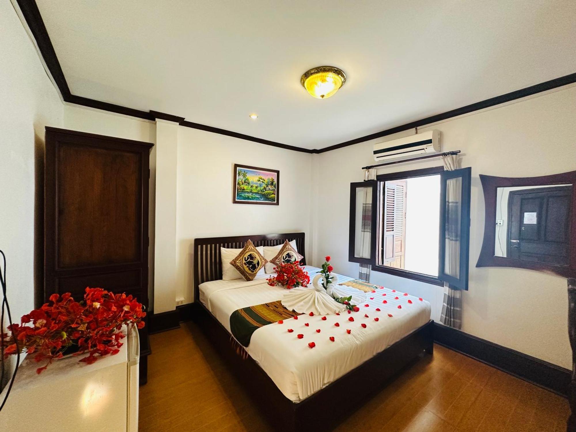 Thatsaphone Hotel Luang Prabang Luaran gambar