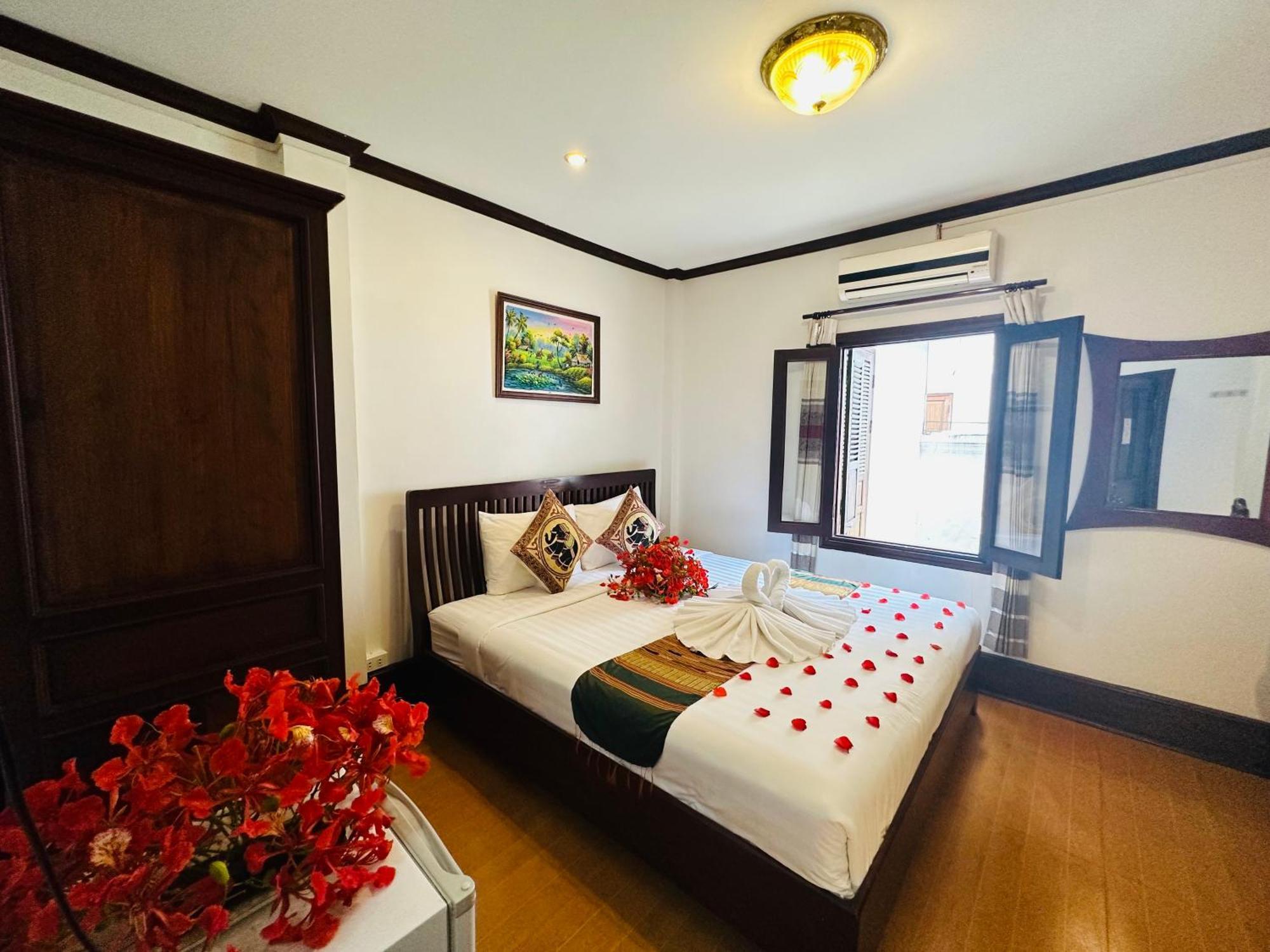 Thatsaphone Hotel Luang Prabang Luaran gambar