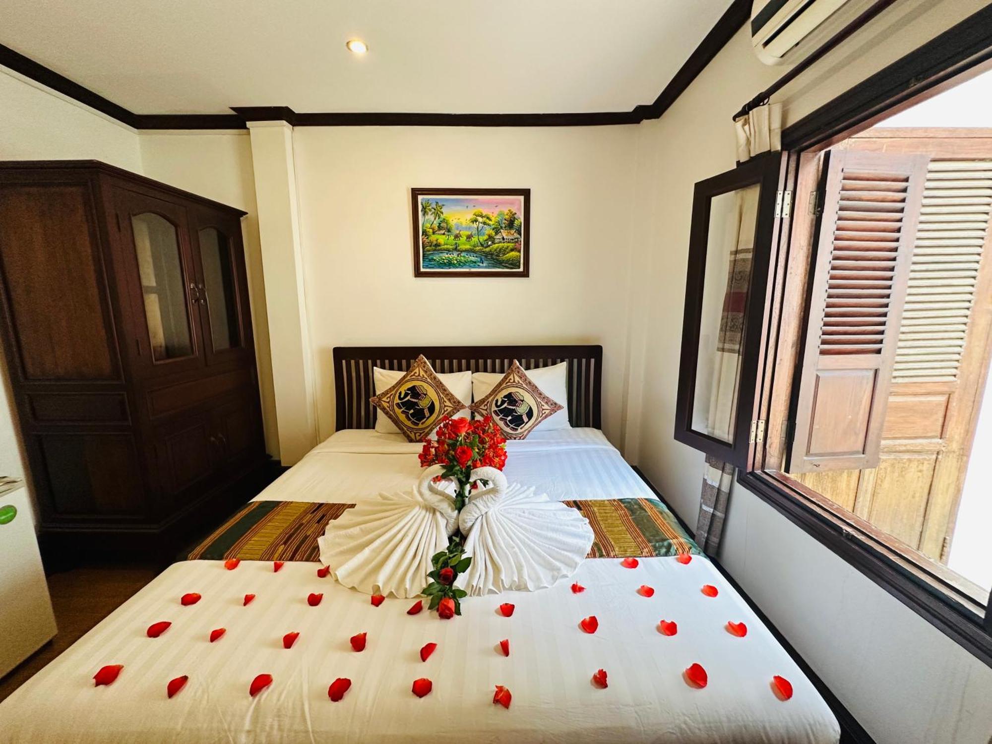 Thatsaphone Hotel Luang Prabang Luaran gambar