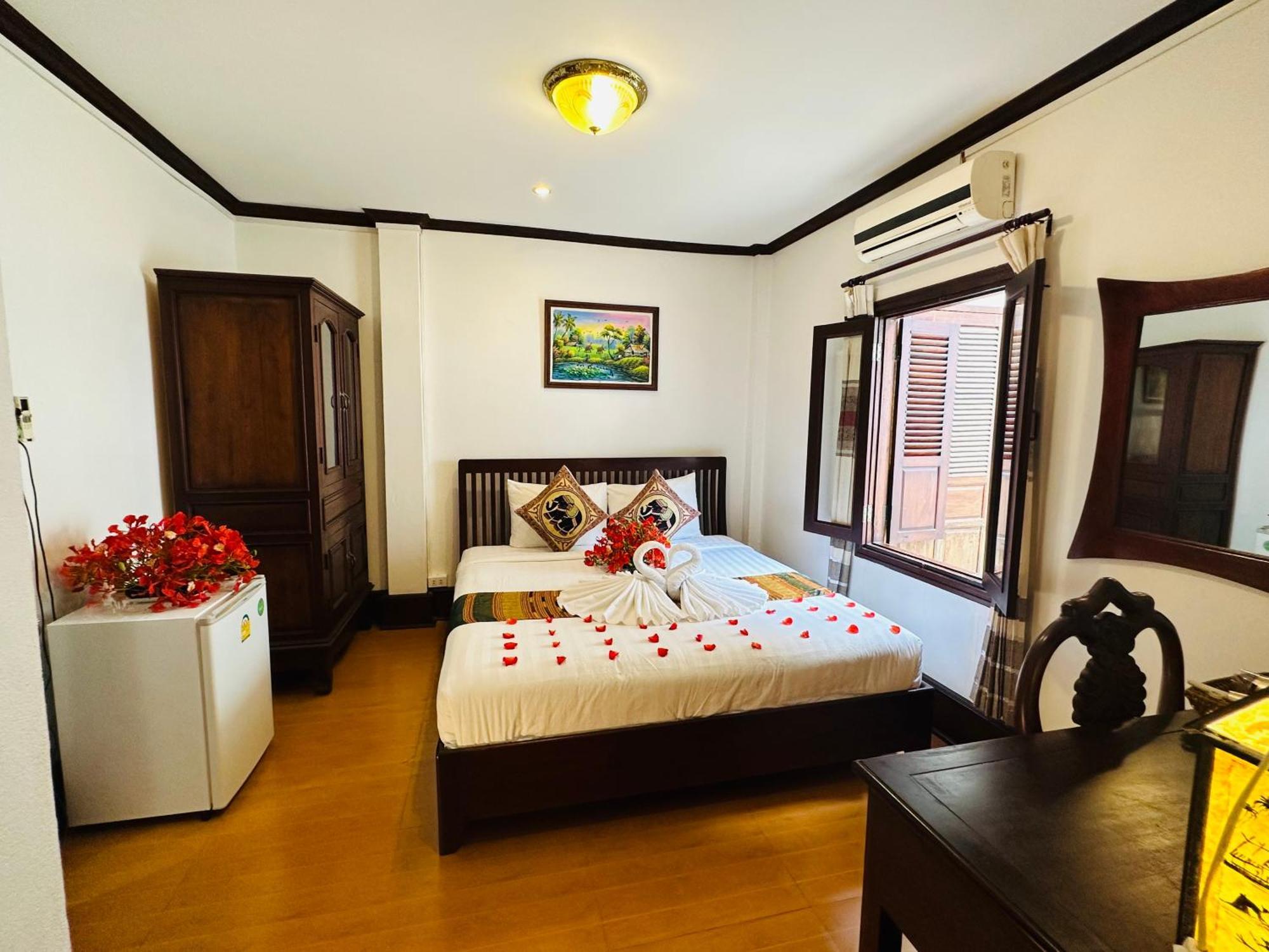 Thatsaphone Hotel Luang Prabang Luaran gambar